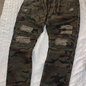 Army fatigue jeans